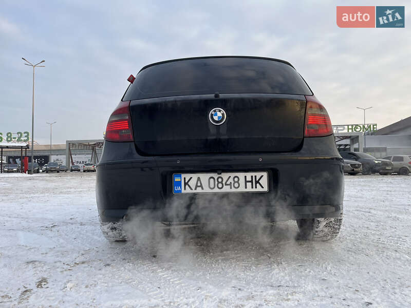 Хэтчбек BMW 1 Series 2007 в Киеве