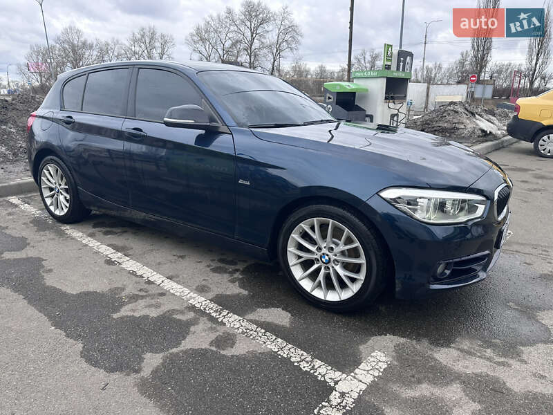 Хэтчбек BMW 1 Series 2015 в Киеве