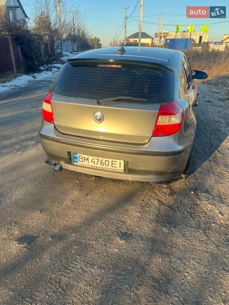Хэтчбек BMW 1 Series 2004 в Киеве