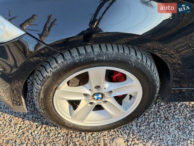 Хэтчбек BMW 1 Series 2004 в Стрые