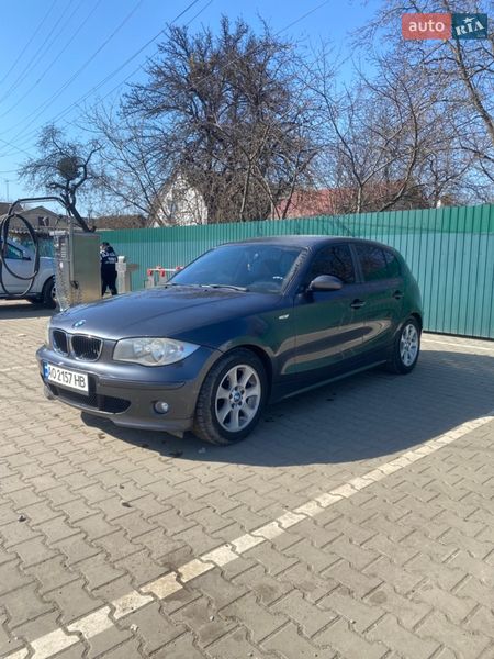 BMW 1 Series 2005