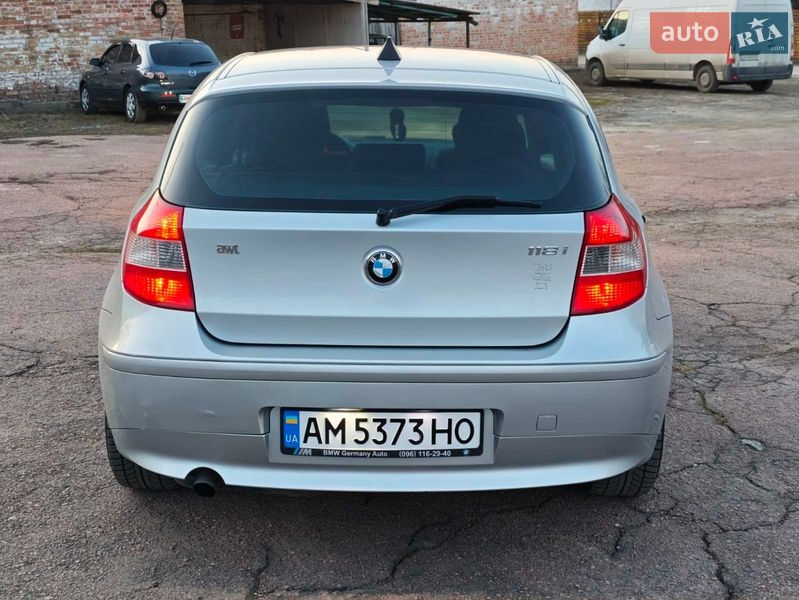 Хэтчбек BMW 1 Series 2006 в Бердичеве