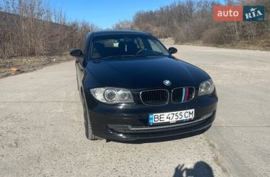 Хэтчбек BMW 1 Series 2008 в Южноукраинске