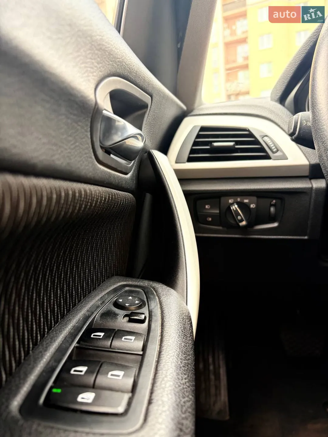 2017 BMW 1er - мініатюра 14