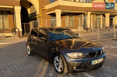 Хэтчбек BMW 1 Series 2005 в Запорожье