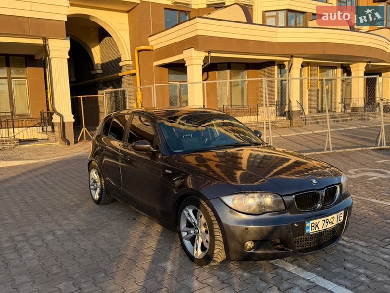 BMW 1 Series 2005 BMW 1 Series 2005