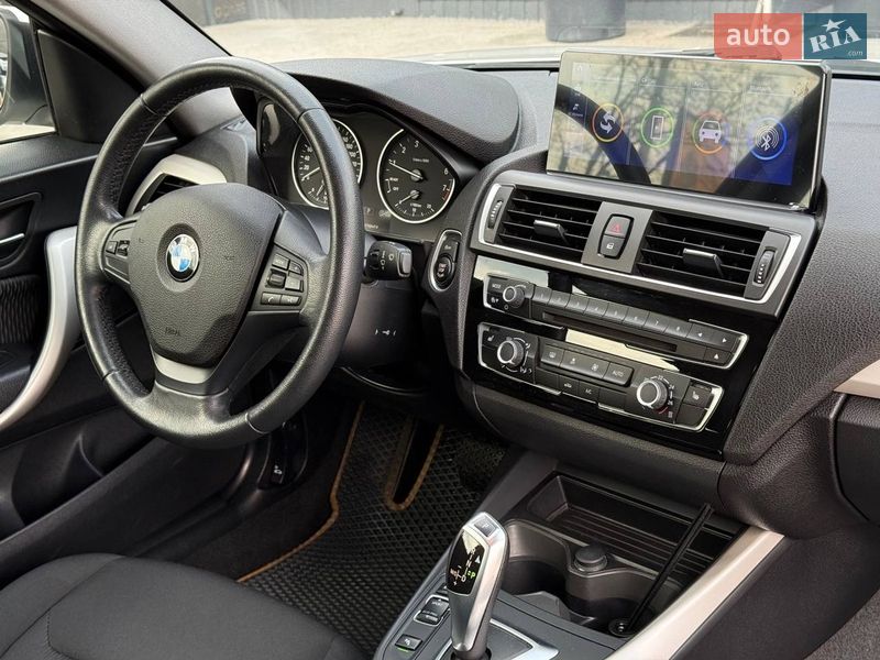 Хэтчбек BMW 1 Series 2017 в Киеве