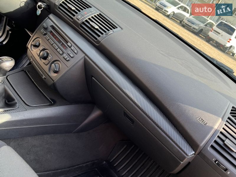 Хэтчбек BMW 1 Series 2006 в Одессе