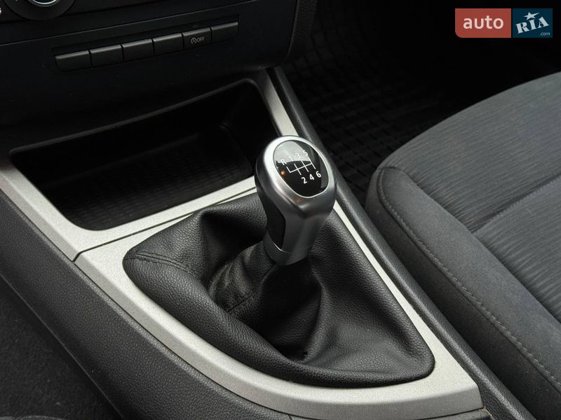 Хэтчбек BMW 1 Series 2011 в Ровно фото 30 Хэтчбек BMW 1 Series 2011 в Ровно