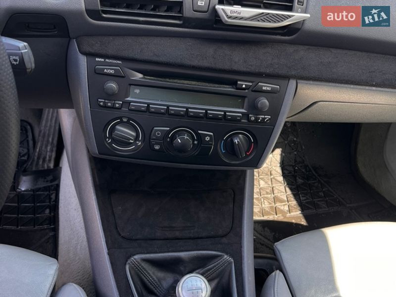 Хэтчбек BMW 1 Series 2006 в Киеве фото 12 Хэтчбек BMW 1 Series 2006 в Киеве