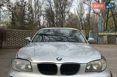 Хетчбек BMW 1 Series 2006 в Запоріжжі