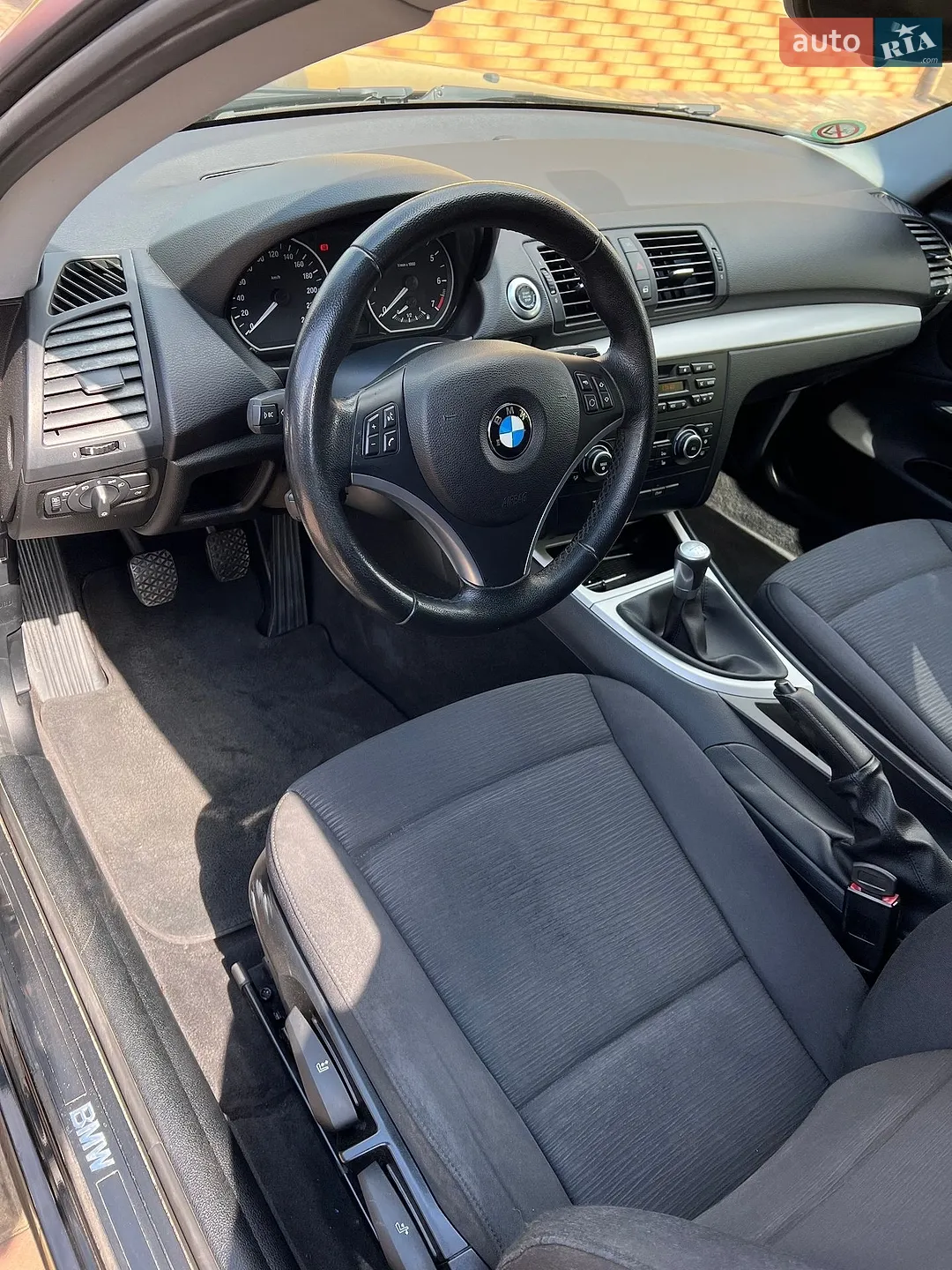 BMW 1 Series 2010 VIN WBAUK31070VM63958 фото оголошення 5 з 11