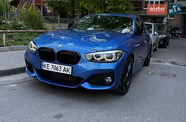 Хэтчбек BMW 1 Series 2018 в Киеве