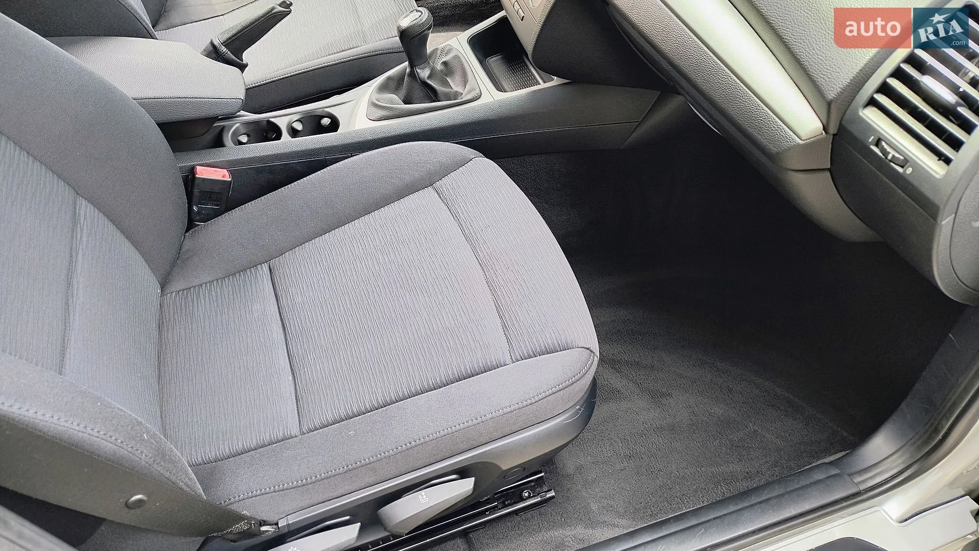 2010 BMW 1er - мініатюра 14