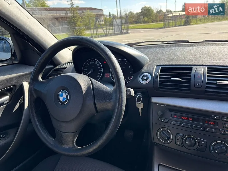 BMW 1 Series 2005 VIN WBAUF11000PT60491 фото оголошення 8 з 41