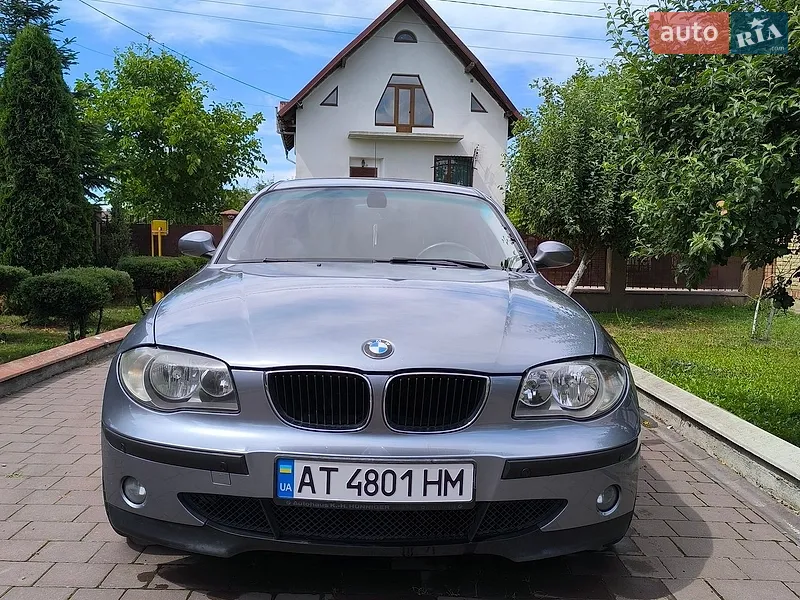 BMW 1 Series 2005