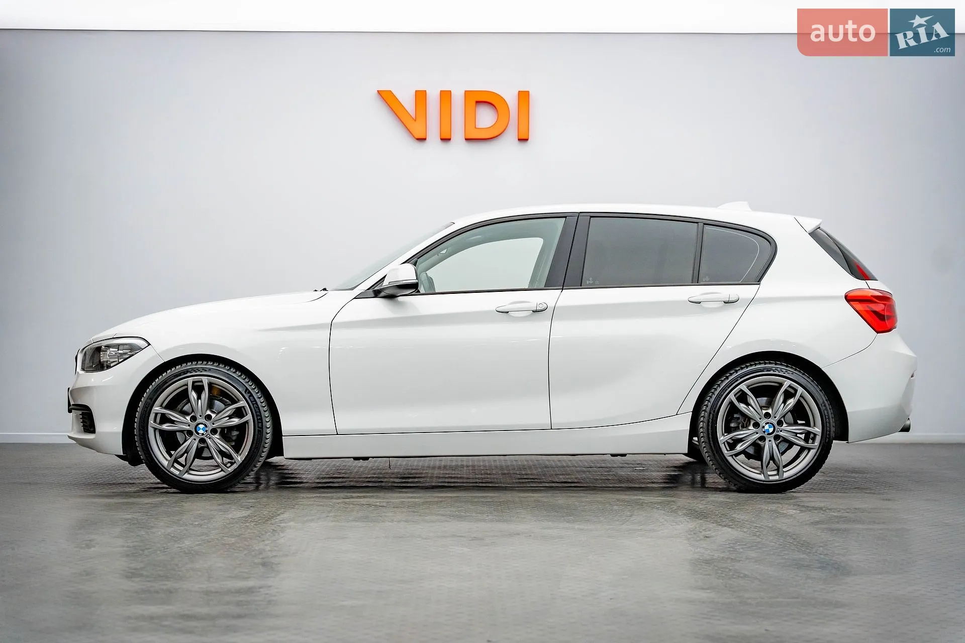 2017 BMW 1er - мініатюра 3