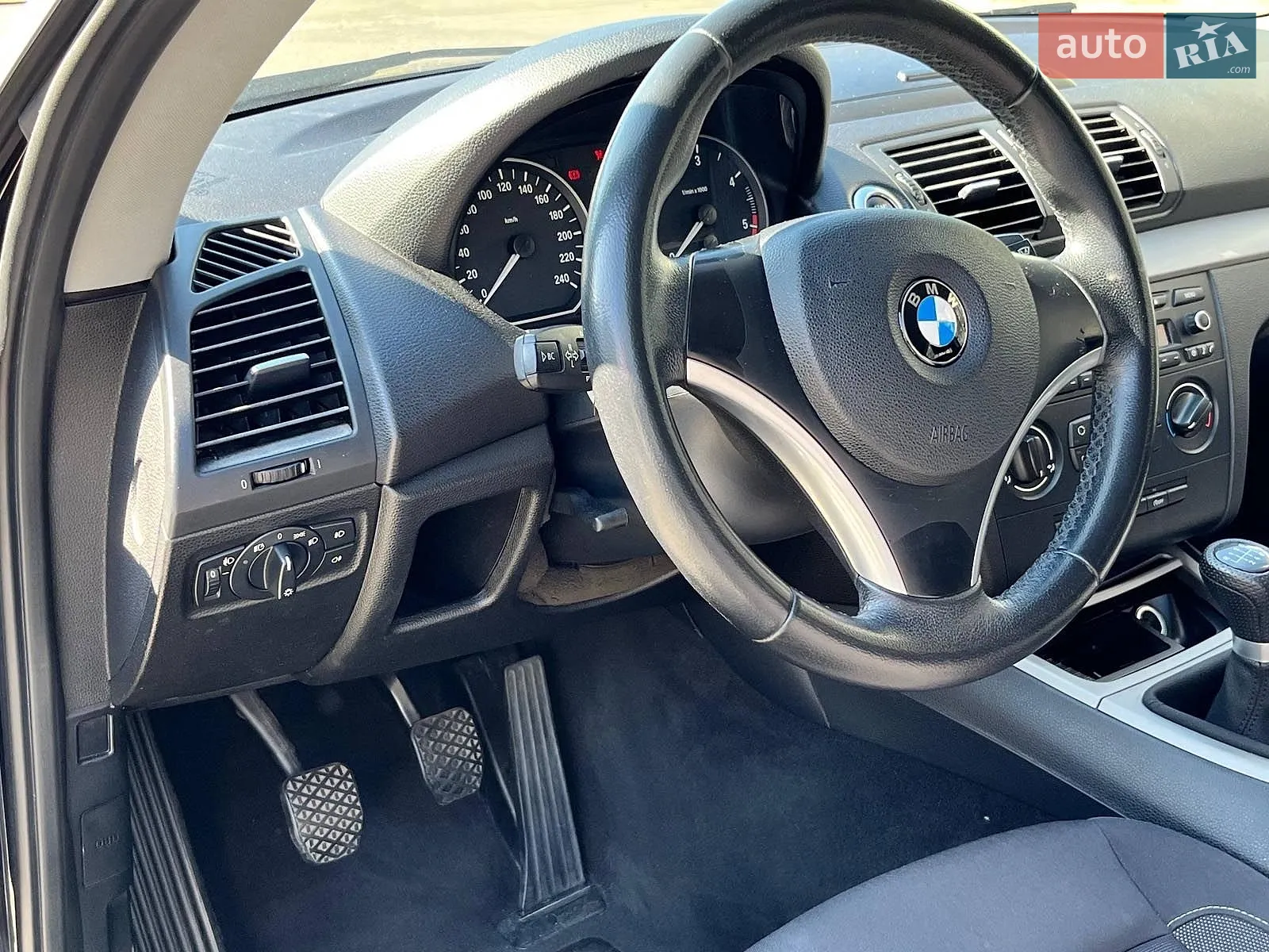 2010 BMW 1er - мініатюра 14