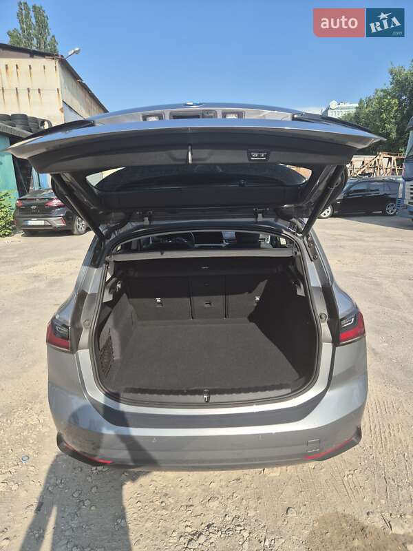 Микровэн BMW 2 Series Active Tourer 2023 в Киеве