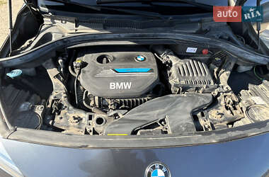 Микровэн BMW 2 Series Active Tourer 2016 в 