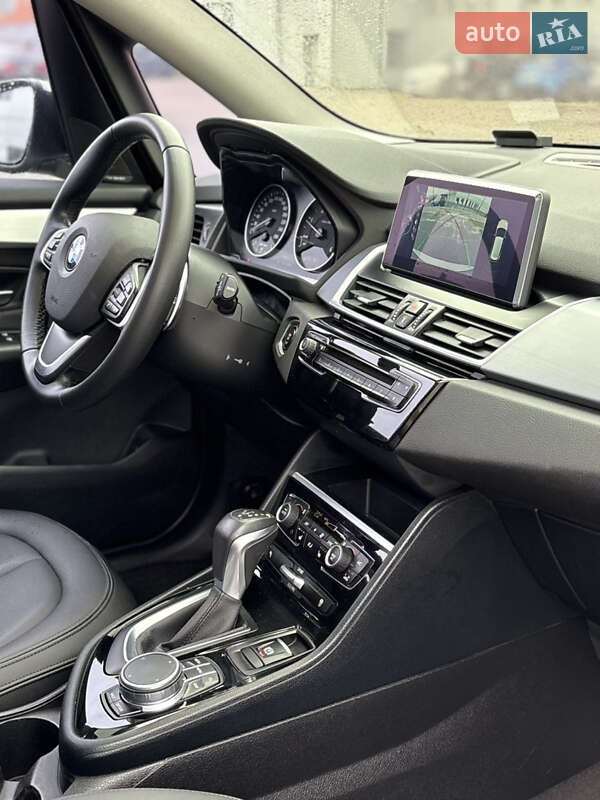 Мікровен BMW 2 Series Active Tourer 2016 в Києві фото 26 Мікровен BMW 2 Series Active Tourer 2016 в Києві