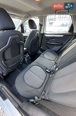 Микровэн BMW 2 Series Active Tourer 2016 в 