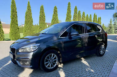 Минивэн BMW 2 Series Gran Tourer 2016 в 