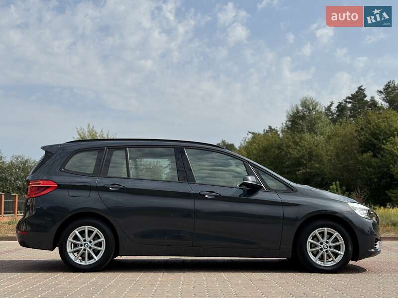 Минивэн BMW 2 Series Gran Tourer 2015 в Киеве фото 16 Минивэн BMW 2 Series Gran Tourer 2015 в Киеве
