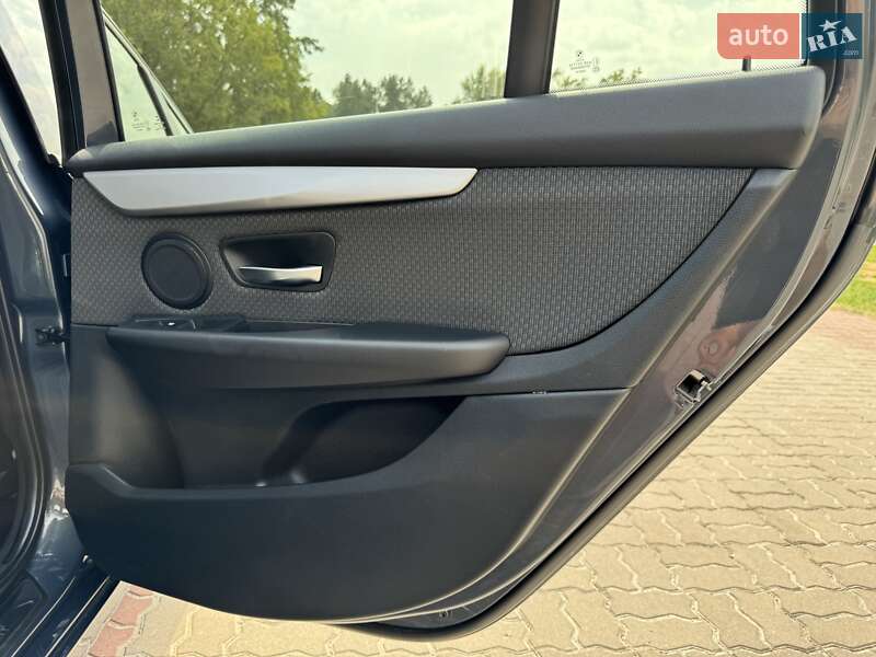Минивэн BMW 2 Series Gran Tourer 2015 в Киеве фото 50 Минивэн BMW 2 Series Gran Tourer 2015 в Киеве