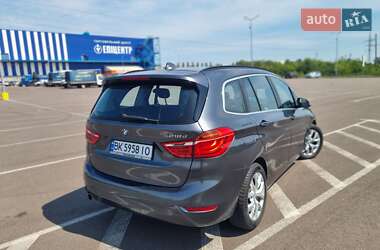 Мінівен BMW 2 Series Gran Tourer 2016 в 