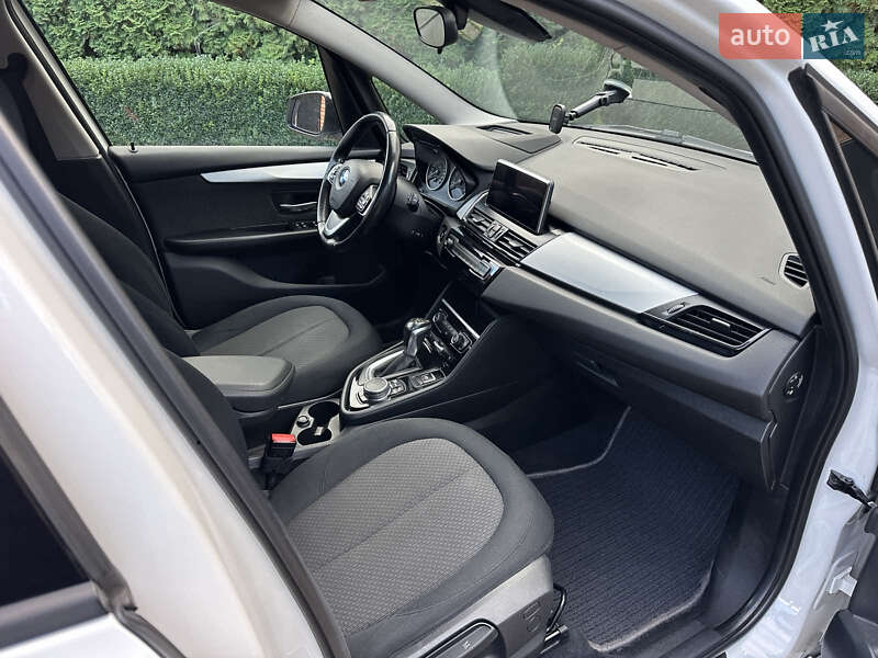 Минивэн BMW 2 Series Gran Tourer 2015 в Хмельницком фото 12 Минивэн BMW 2 Series Gran Tourer 2015 в Хмельницком