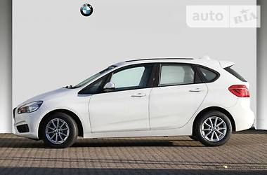 Хэтчбек BMW 2 Series 2017 в Киеве