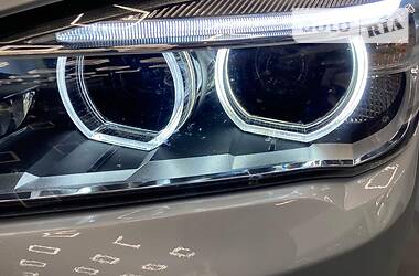 Хетчбек BMW 2 Series 2015 в 