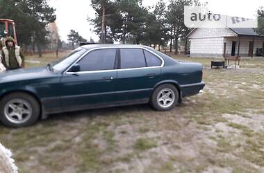 Седан BMW 2 Series 1994 в Рокитному