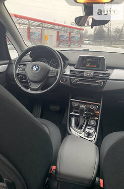 Хэтчбек BMW 2 Series 2016 в Виннице