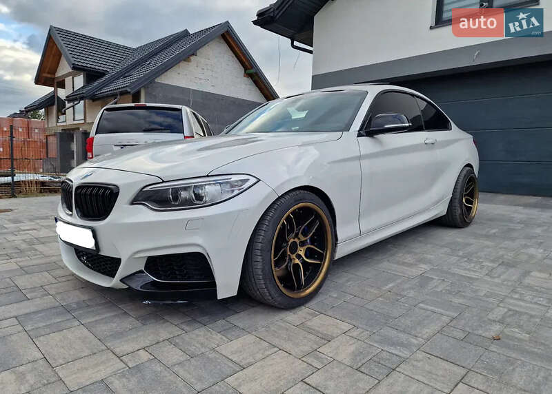 Купе BMW 2 Series 2015 в Львове фото 3 Купе BMW 2 Series 2015 в Львове