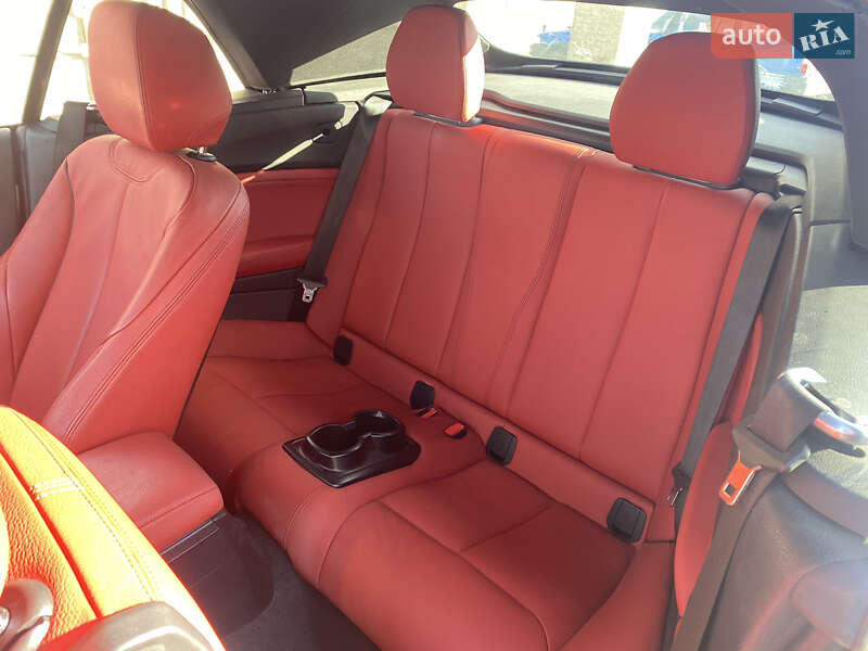 Кабриолет BMW 2 Series 2016 в Киеве фото 24 Кабриолет BMW 2 Series 2016 в Киеве