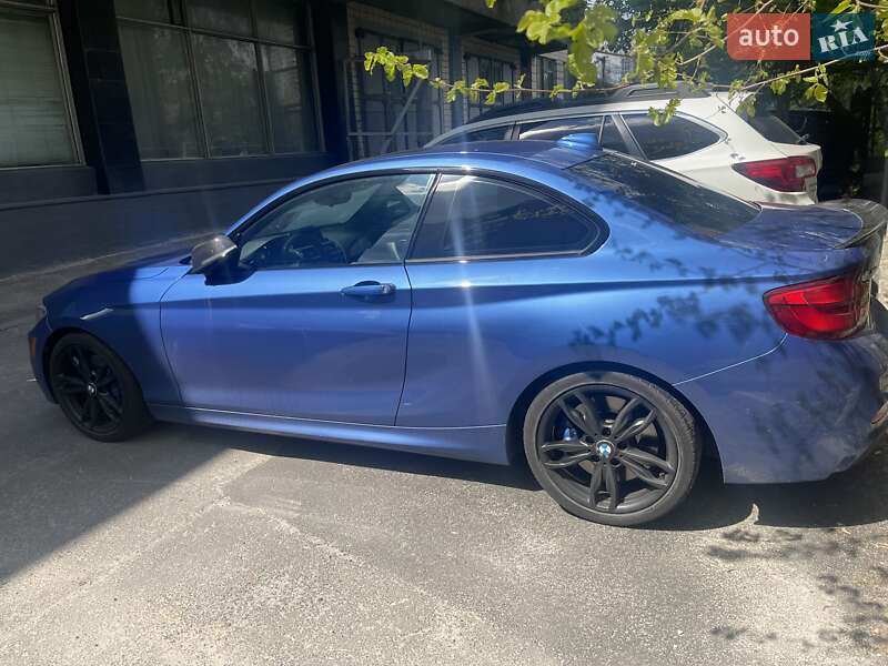 Купе BMW 2 Series 2015 в Киеве фото 5 Купе BMW 2 Series 2015 в Киеве