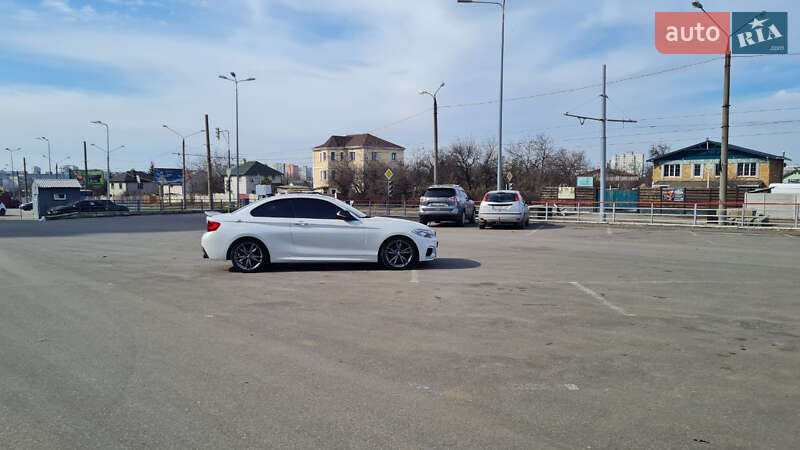 Купе BMW 2 Series 2014 в Харькове
