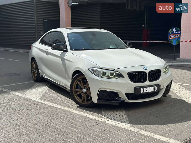 Купе BMW 2 Series 2016 в 