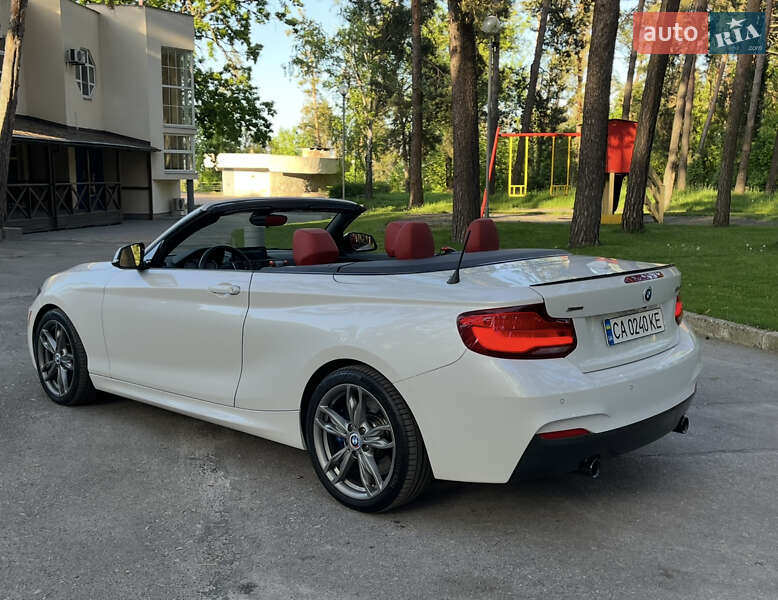 Кабріолет BMW 2 Series 2017 в Черкасах