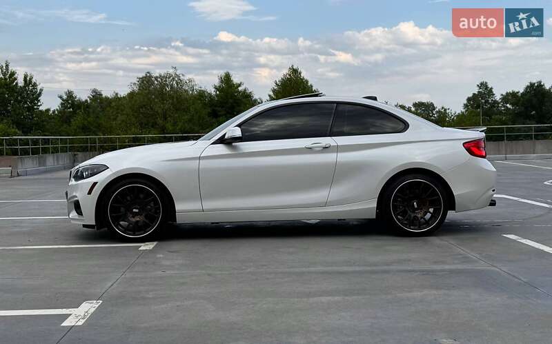 Купе BMW 2 Series 2014 в Києві