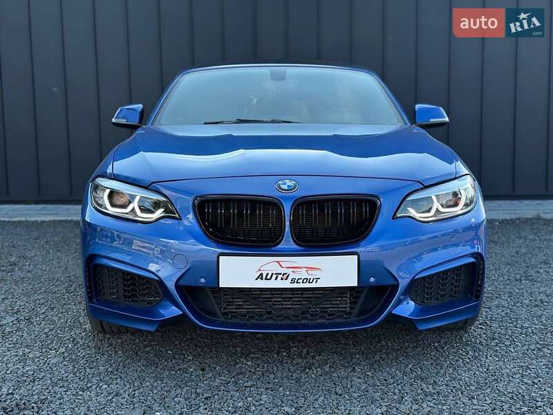 Кабріолет BMW 2 Series 2016 в Києві