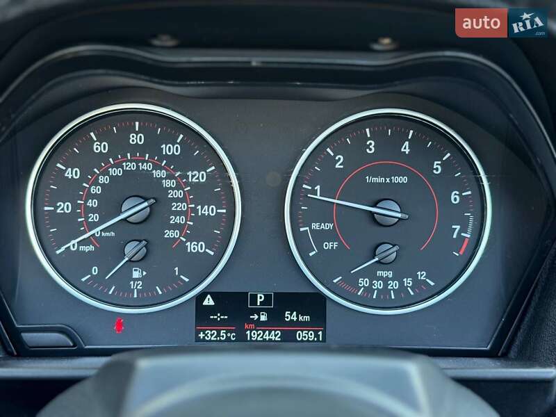Кабріолет BMW 2 Series 2016 в Києві