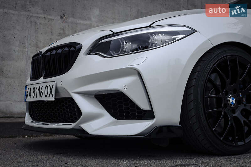 Купе BMW 2 Series 2015 в Киеве фото 12 Купе BMW 2 Series 2015 в Киеве