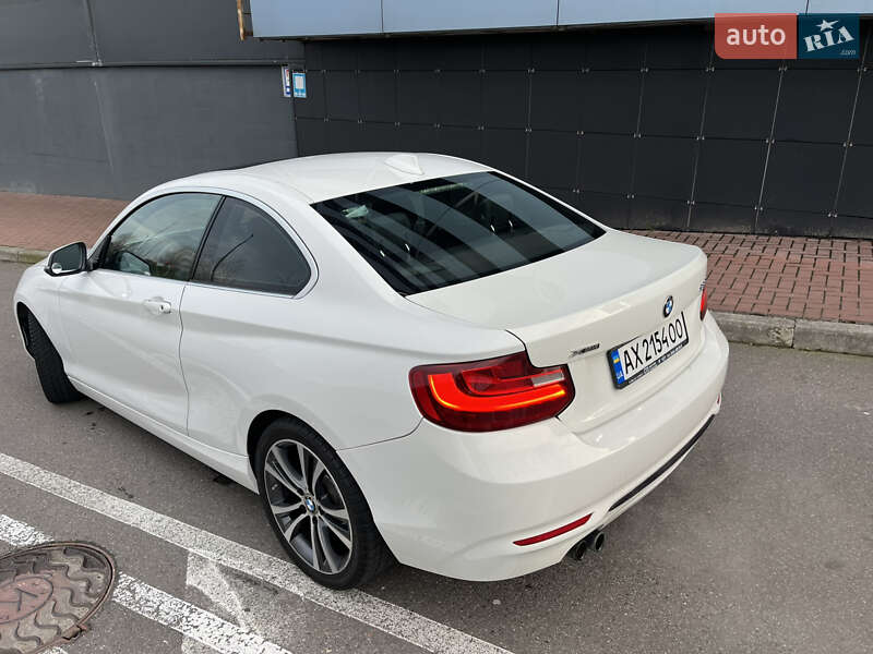 Купе BMW 2 Series 2015 в Киеве