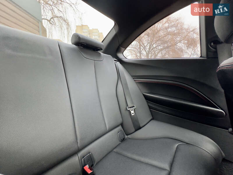 Купе BMW 2 Series 2016 в Виннице