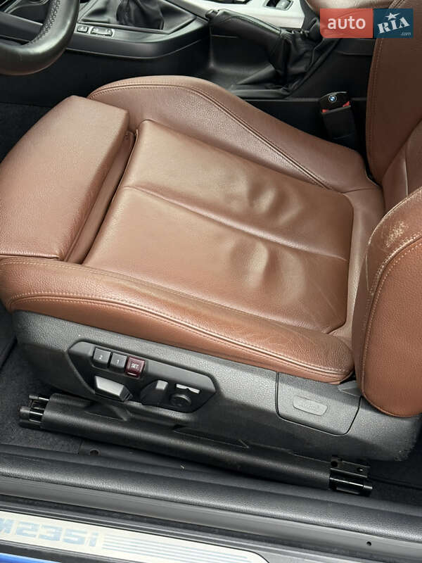 Кабриолет BMW 2 Series 2015 в Ужгороде