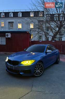 Купе BMW 2 Series 2016 в Киеве