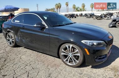 Купе BMW 2 Series 2015 в Львове